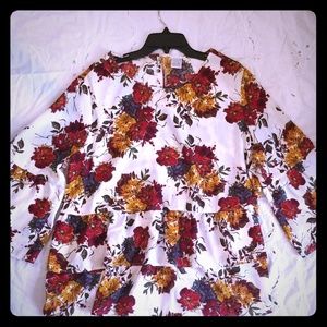 Nwot Cute, Boho Blouse with bell sleeves